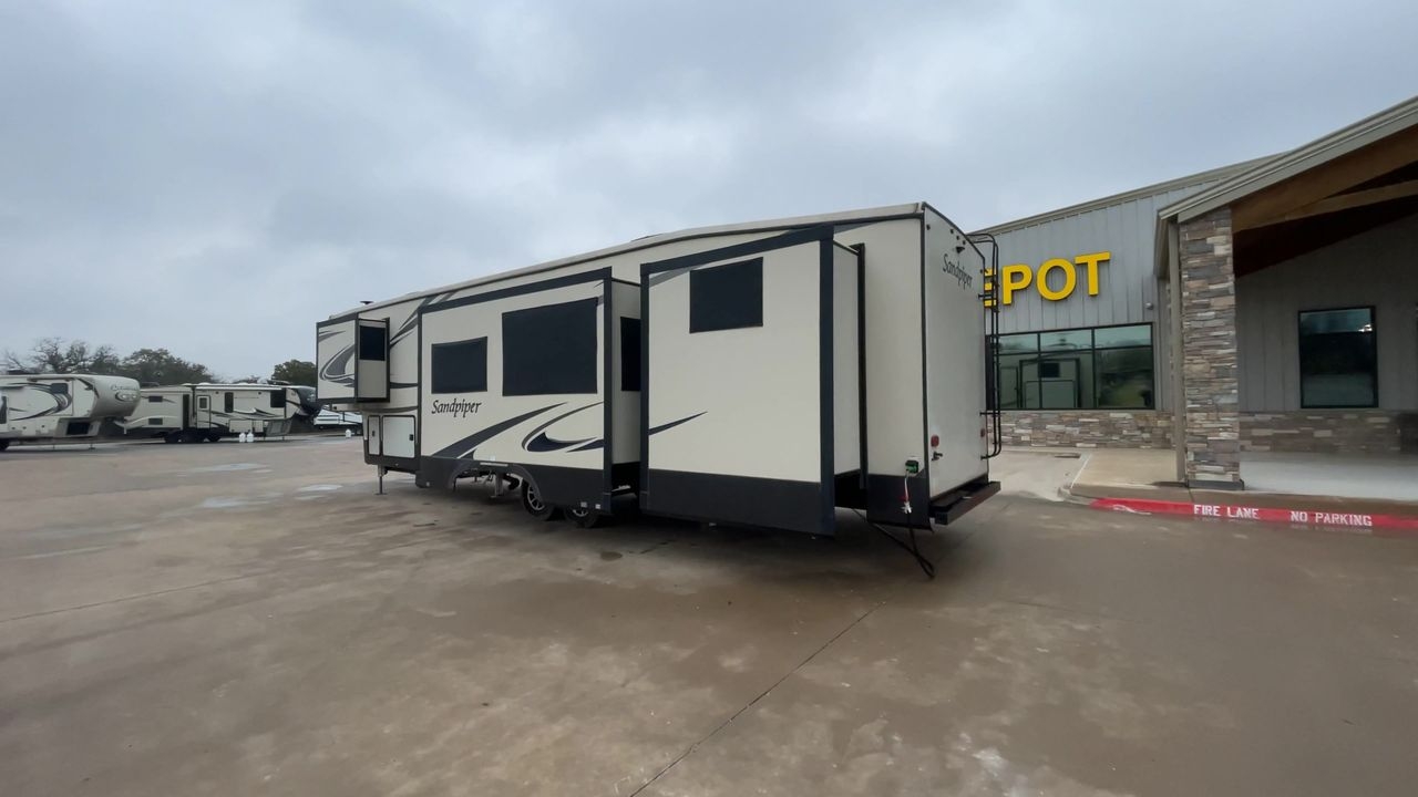 2021 FOREST RIVER SANDPIPER 384QB