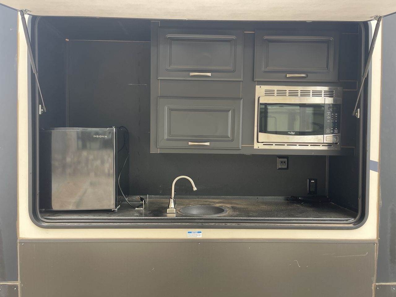 2021 FOREST RIVER SANDPIPER 384QB