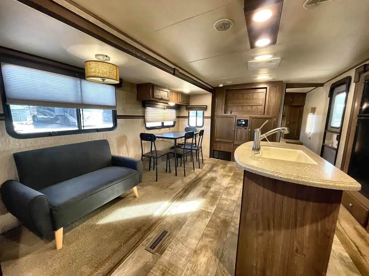 2015 FOREST RIVER SOLAIRE 269BHDSK