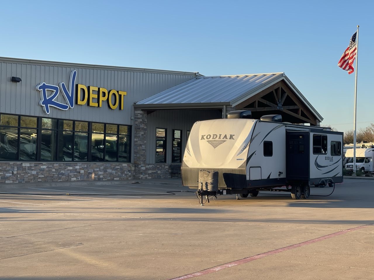 2018 KODIAK ULTRA LITE 264RLSL