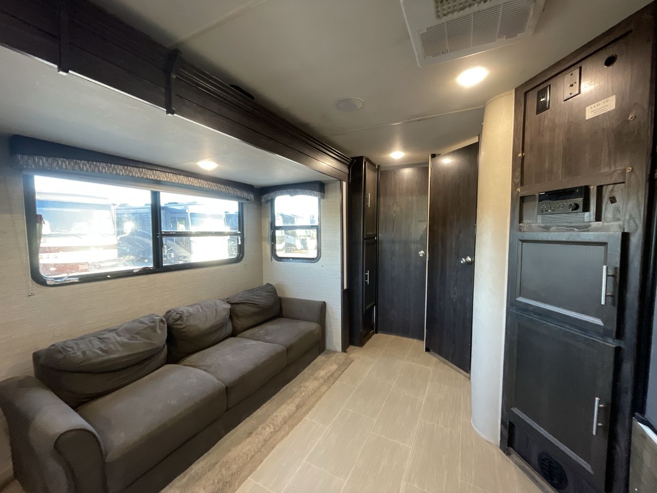 2018 KODIAK ULTRA LITE 264RLSL