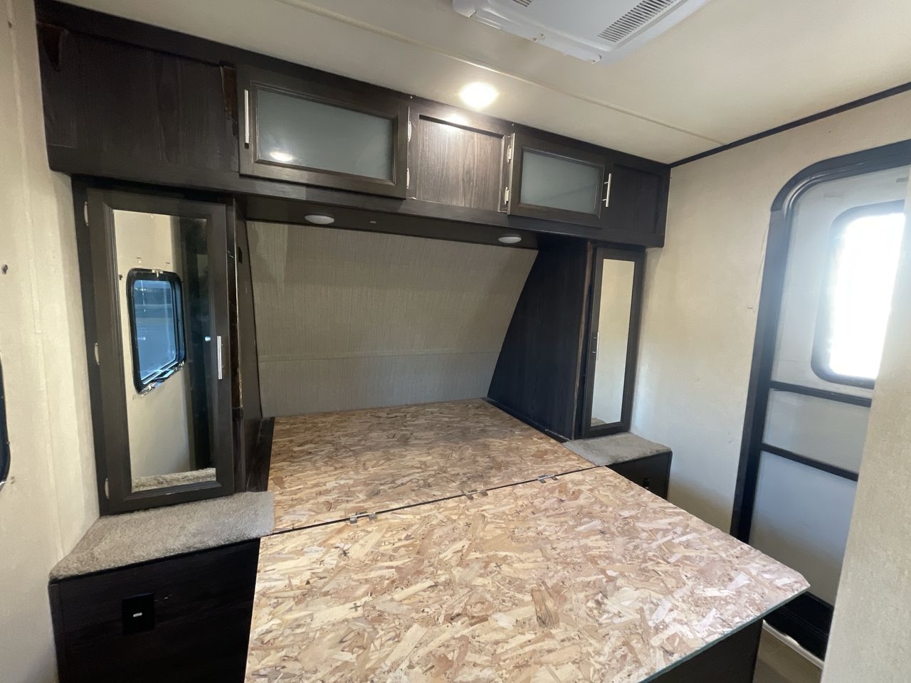 2018 KODIAK ULTRA LITE 264RLSL