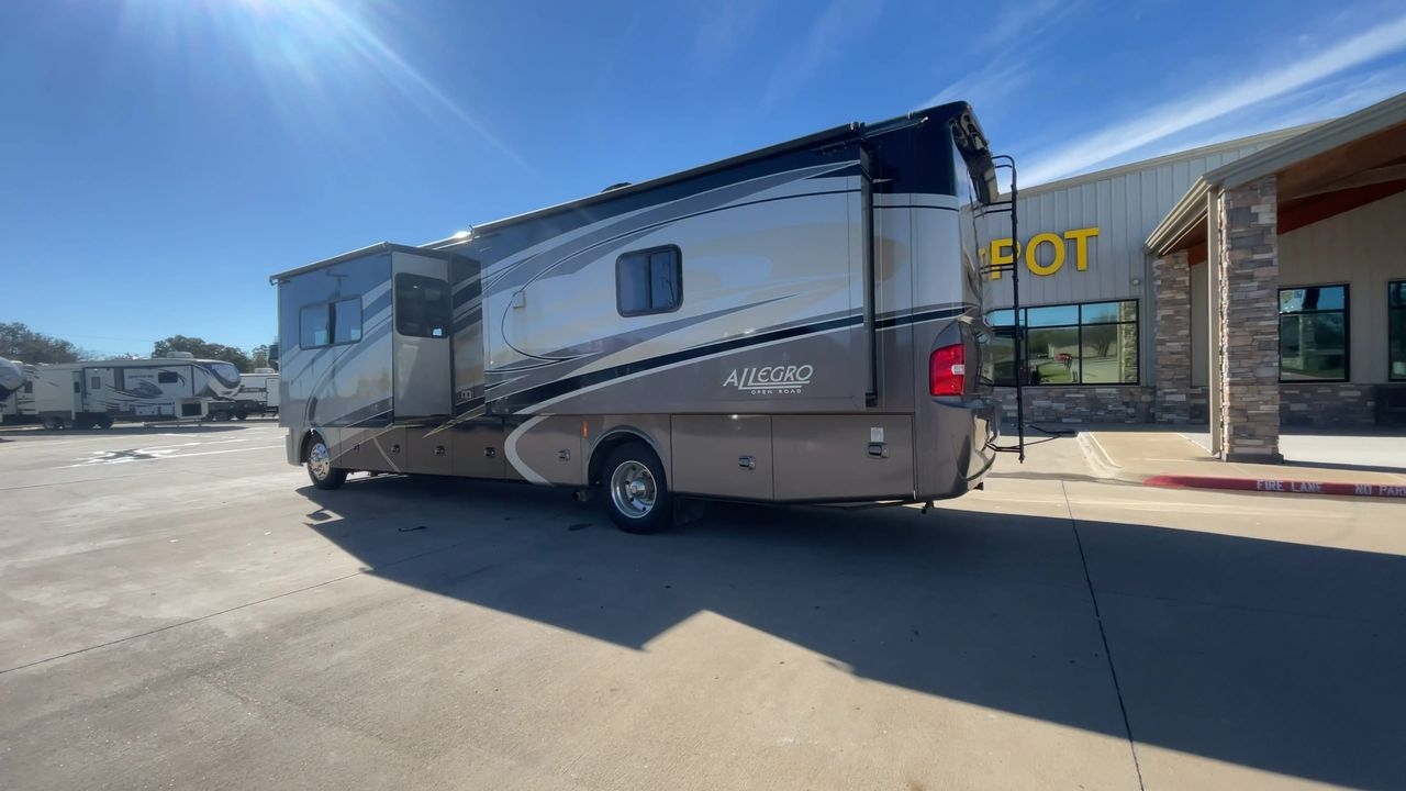 2016 TIFFIN ALLEGRO OPEN ROA34PA