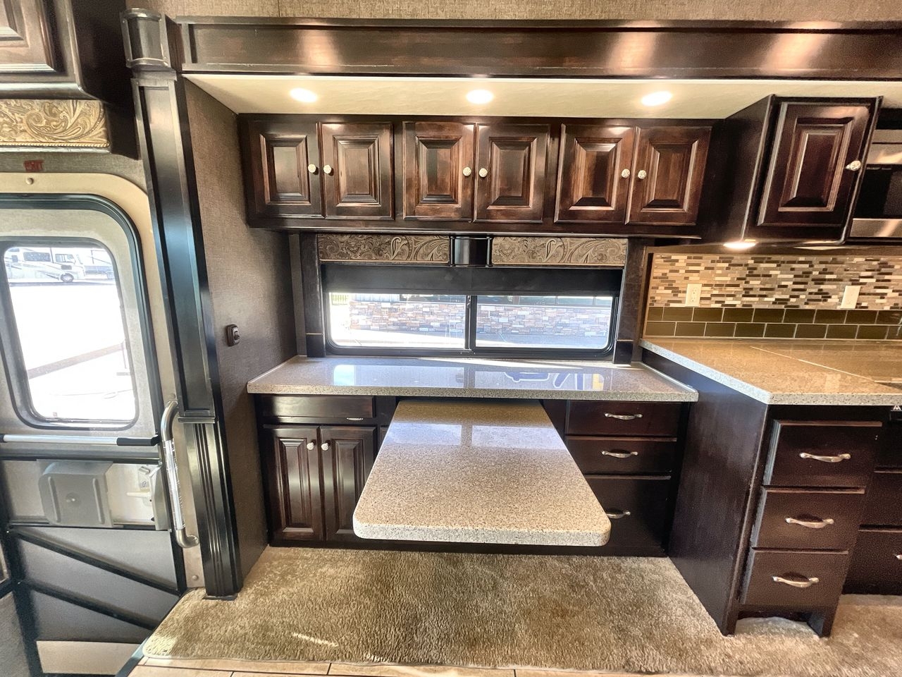 2016 TIFFIN ALLEGRO OPEN ROA34PA