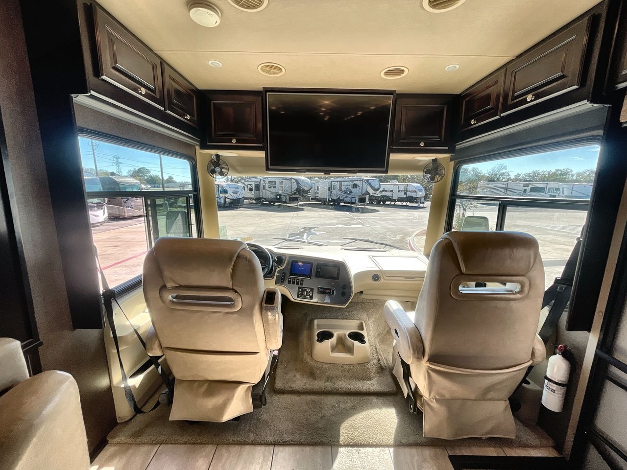 2016 TIFFIN ALLEGRO OPEN ROA34PA