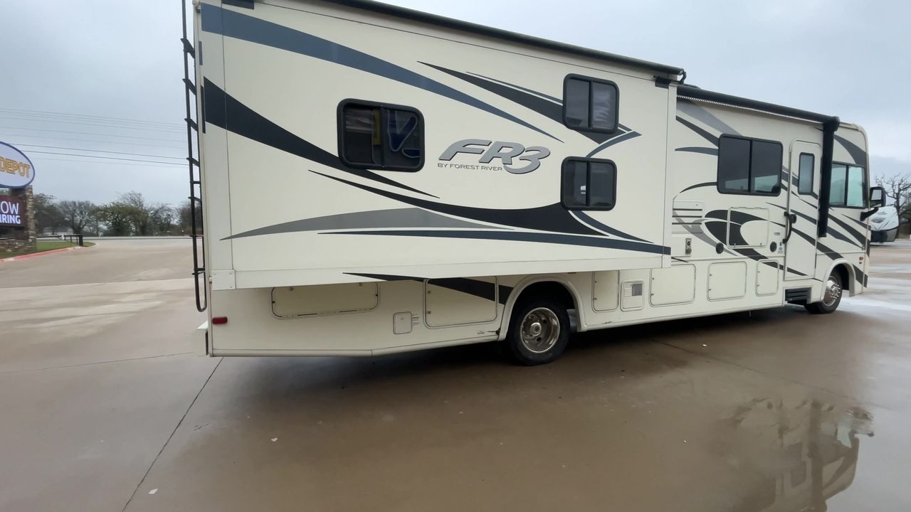 2018 FOREST RIVER FR3 32DS
