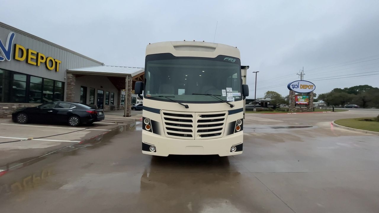 2018 FOREST RIVER FR3 32DS