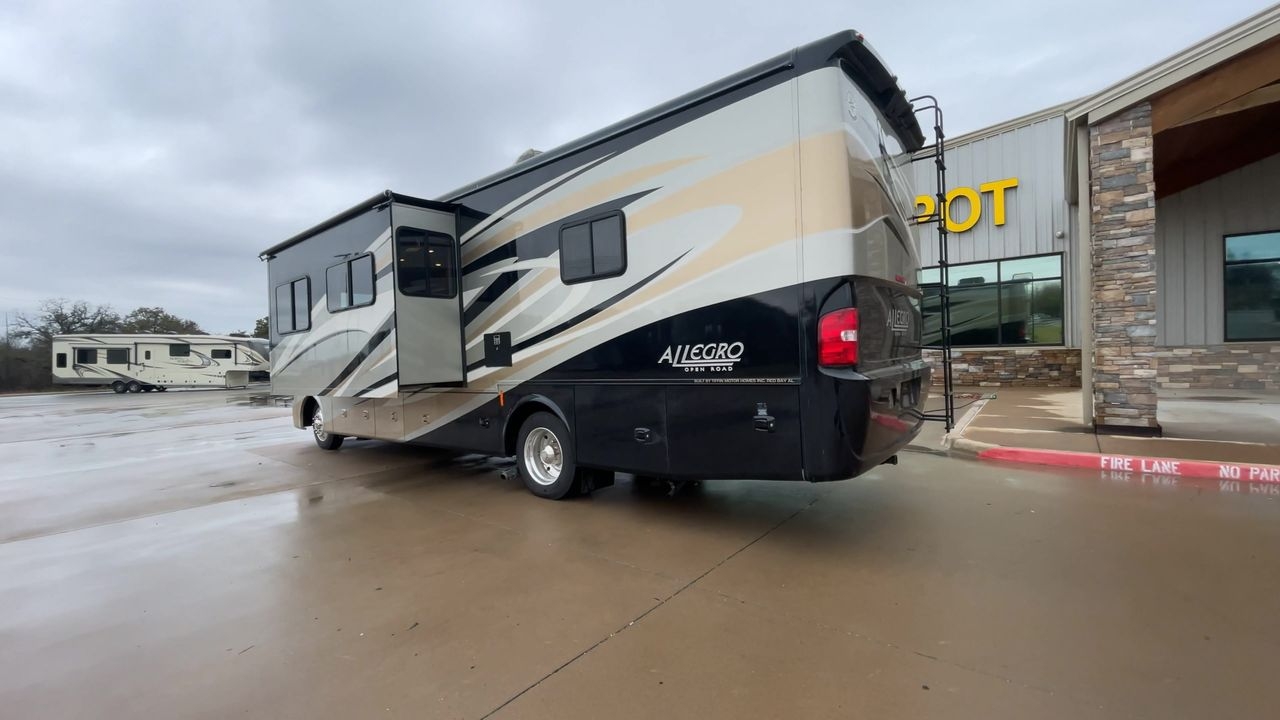 2013 TIFFIN OPEN ROAD 32CA