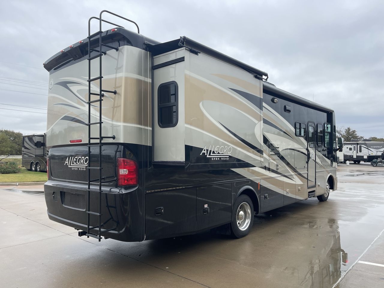 2013 TIFFIN OPEN ROAD 32CA