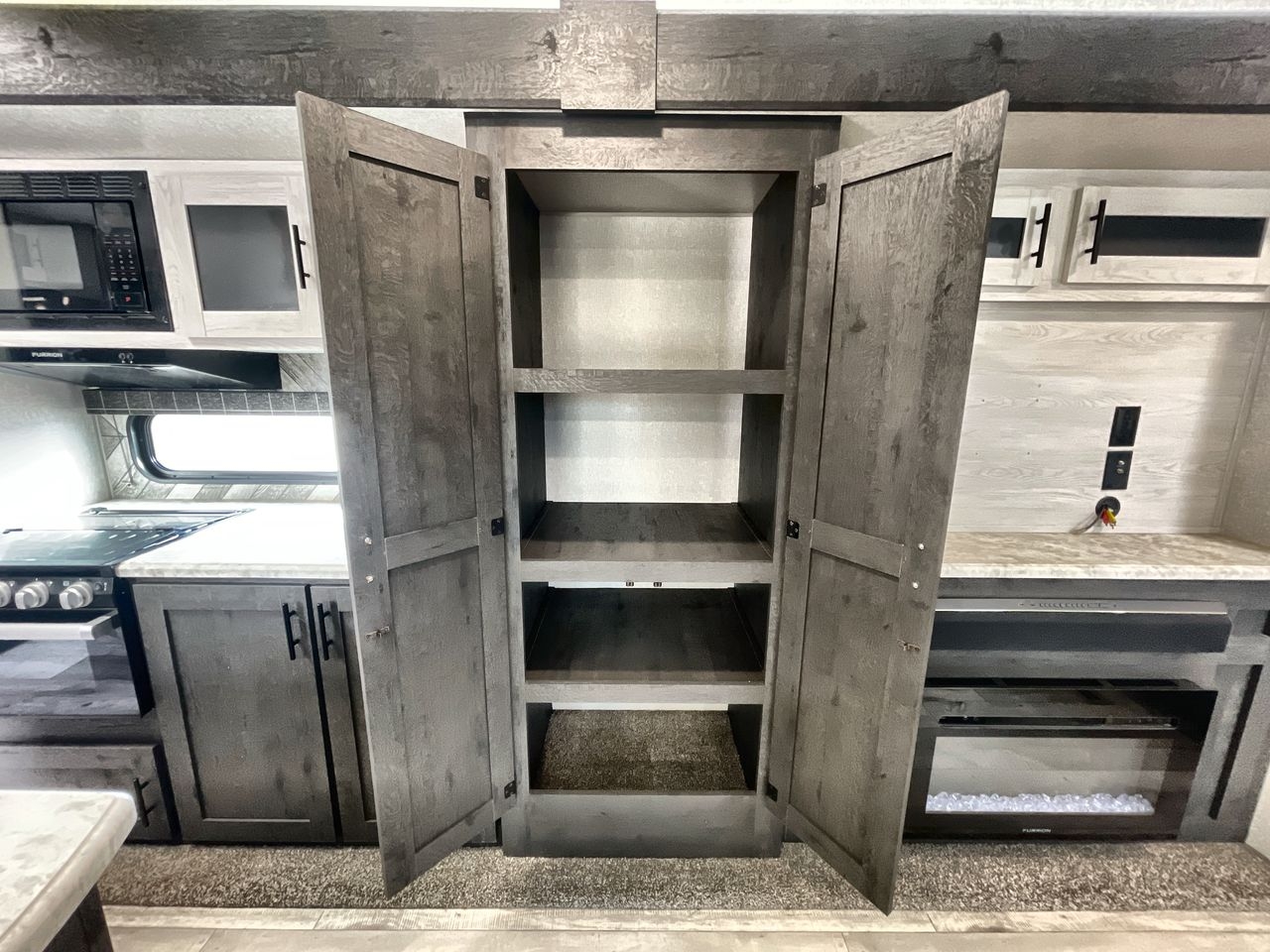 2022 KZ SPORTSMEN 363FL