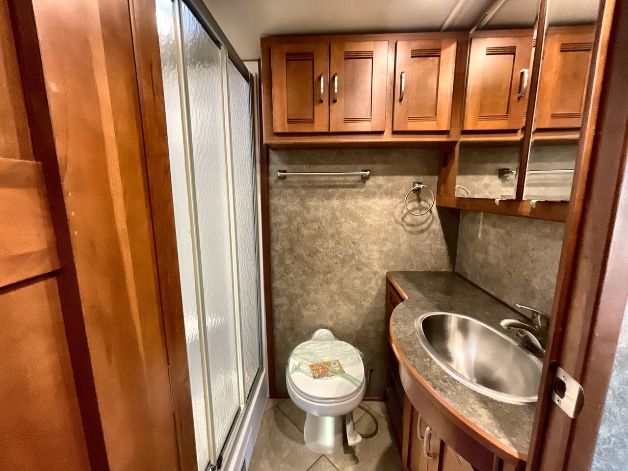 2016 WINNEBAGO FORZA 36G