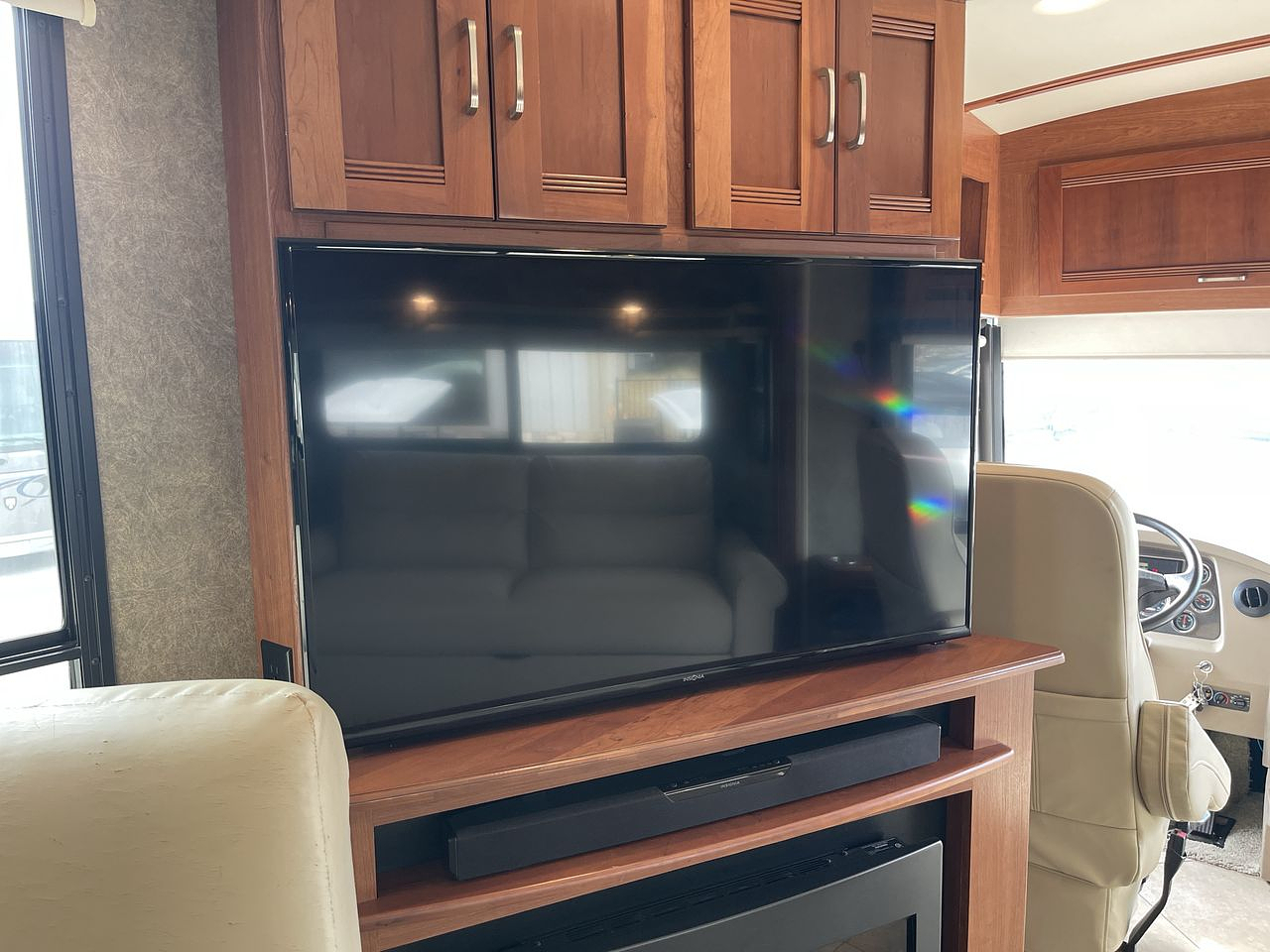 2016 WINNEBAGO FORZA 36G
