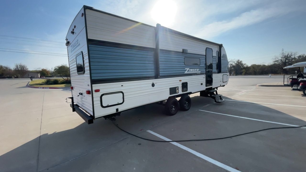 2025 CROSSROADS ZINGER 260BH