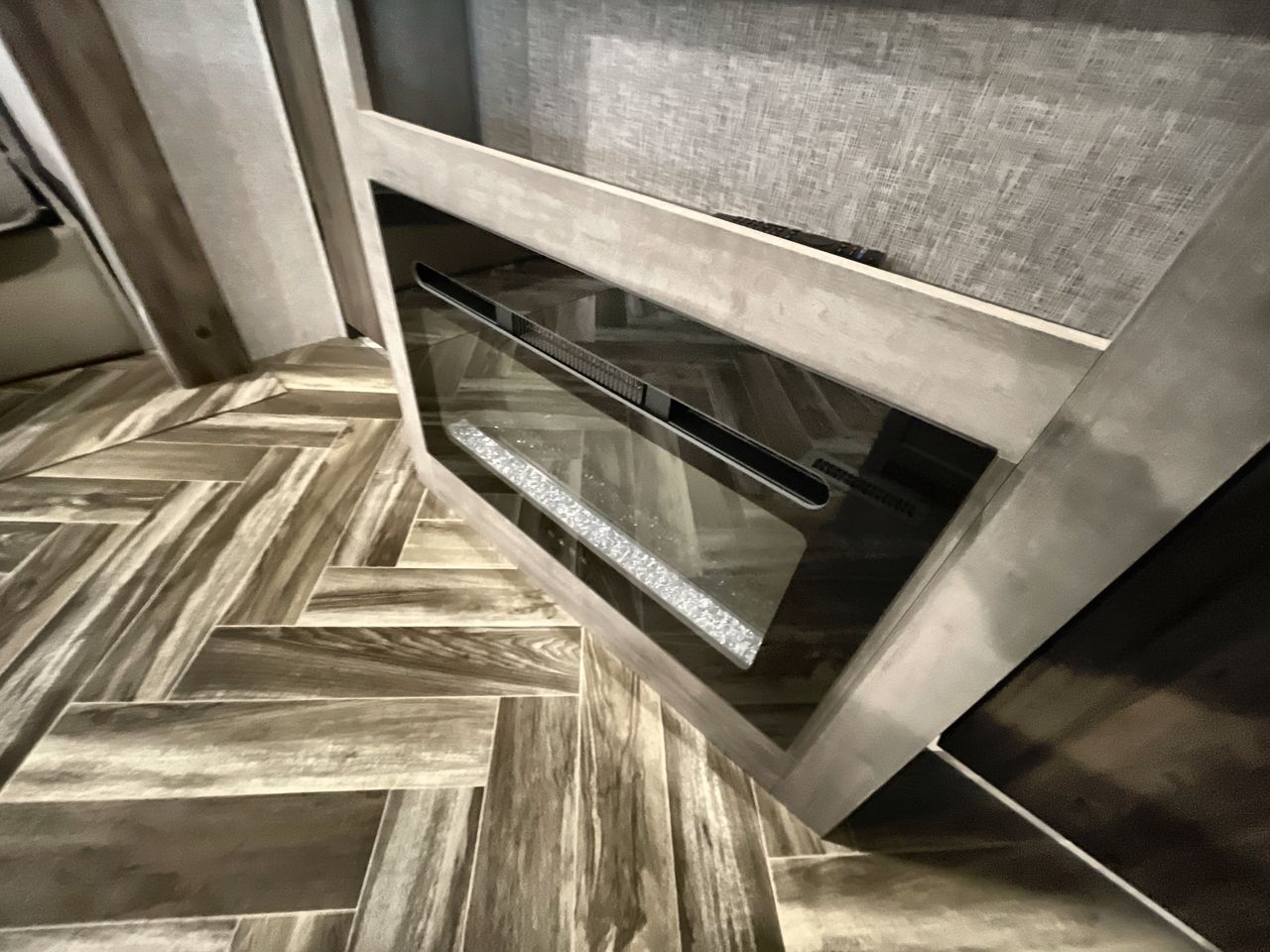 2025 CROSSROADS ZINGER 260BH