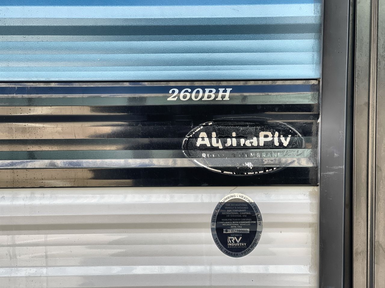 2025 CROSSROADS ZINGER 260BH