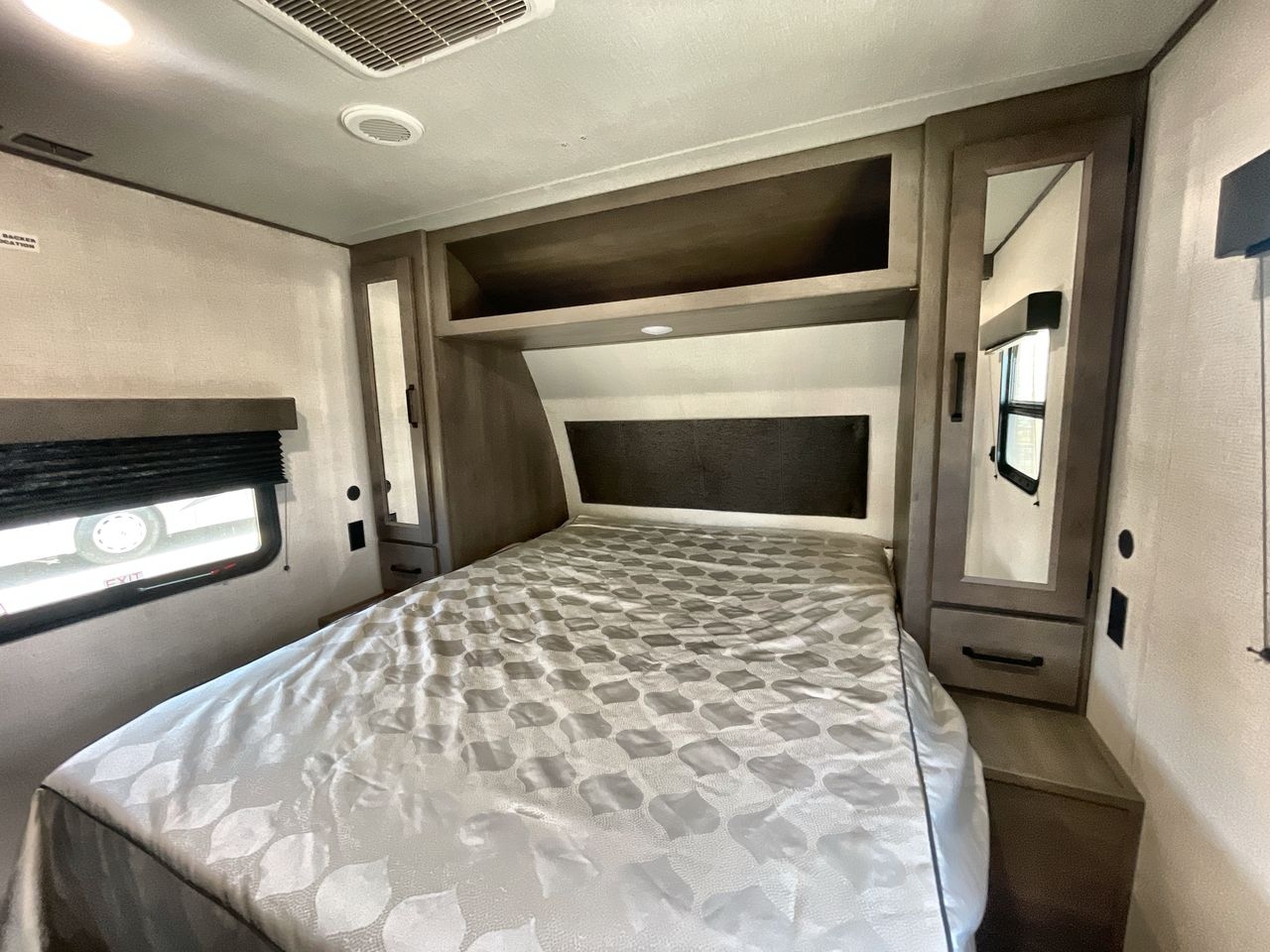 2024 GRAND DESIGN TRANSCEND 297QB