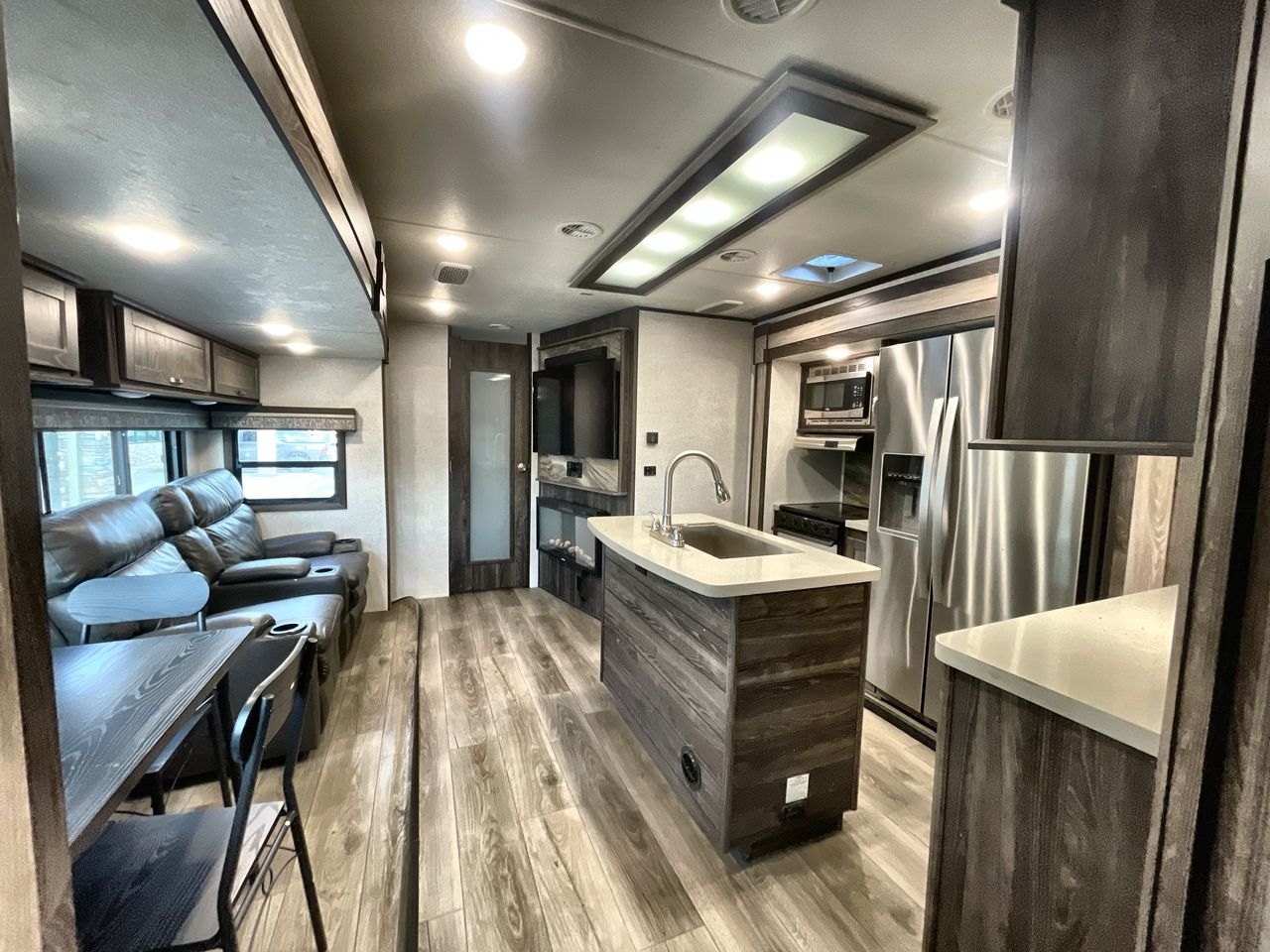 2020 HIGHLAND RIDGE MESA RIDGE 328BHS