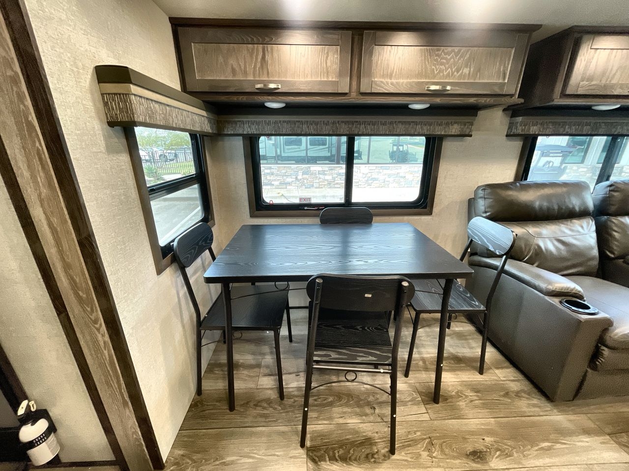 2020 HIGHLAND RIDGE MESA RIDGE 328BHS