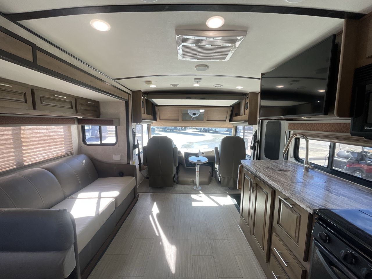 2019 FOREST RIVER FR3 30DS