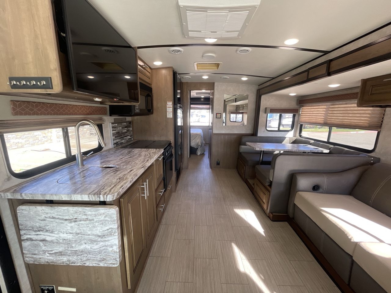 2019 FOREST RIVER FR3 30DS