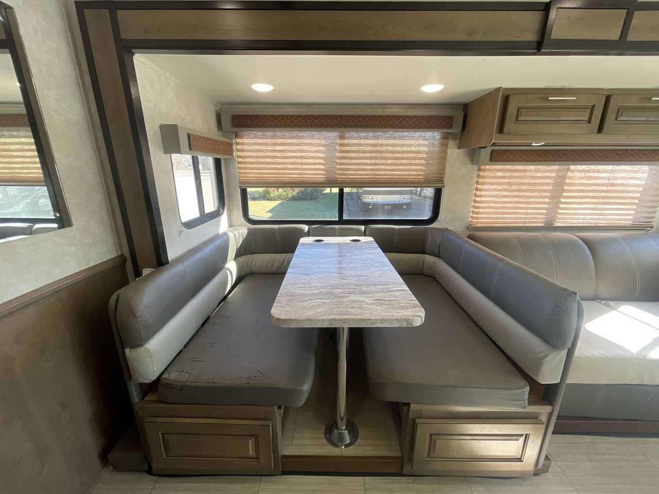 2019 FOREST RIVER FR3 30DS