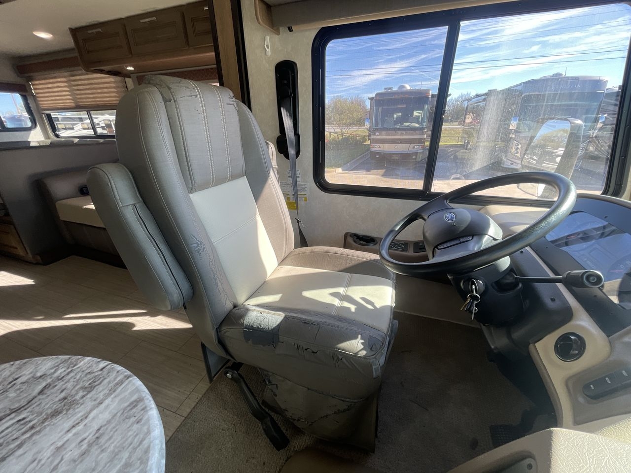 2019 FOREST RIVER FR3 30DS