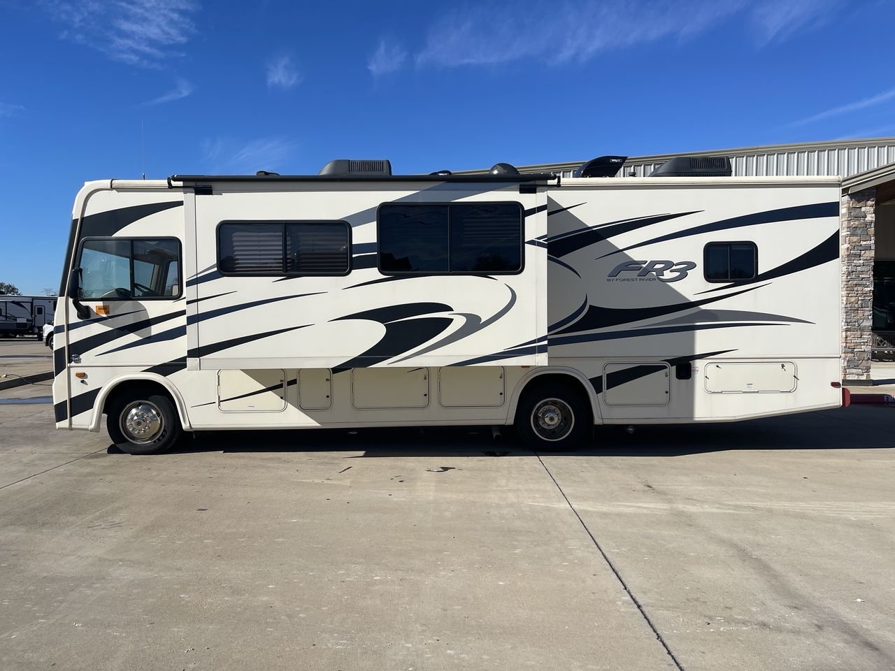 2019 FOREST RIVER FR3 30DS