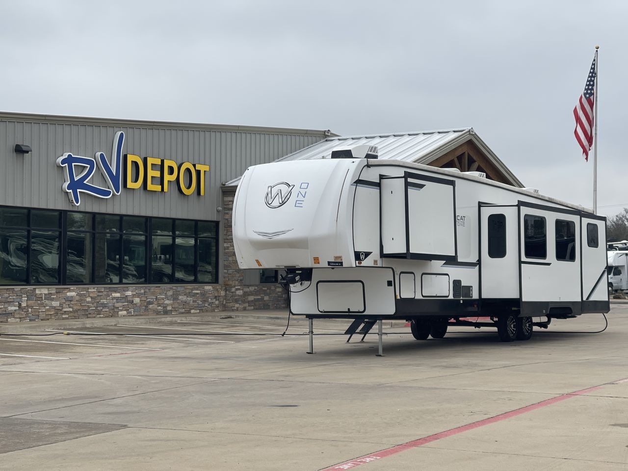 2023 FOREST RIVER WILDCAT 39QB-ONE