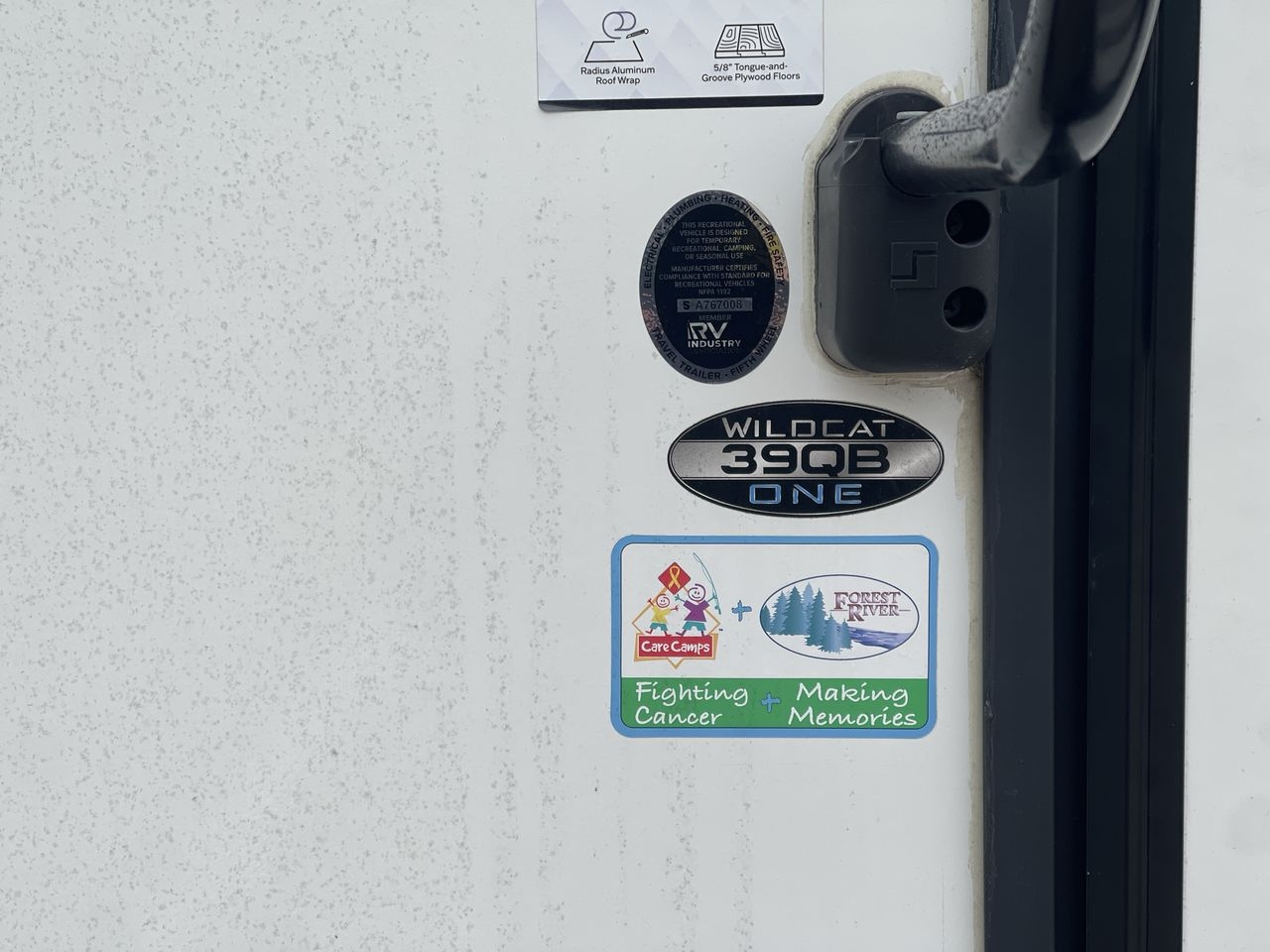 2023 FOREST RIVER WILDCAT 39QB-ONE