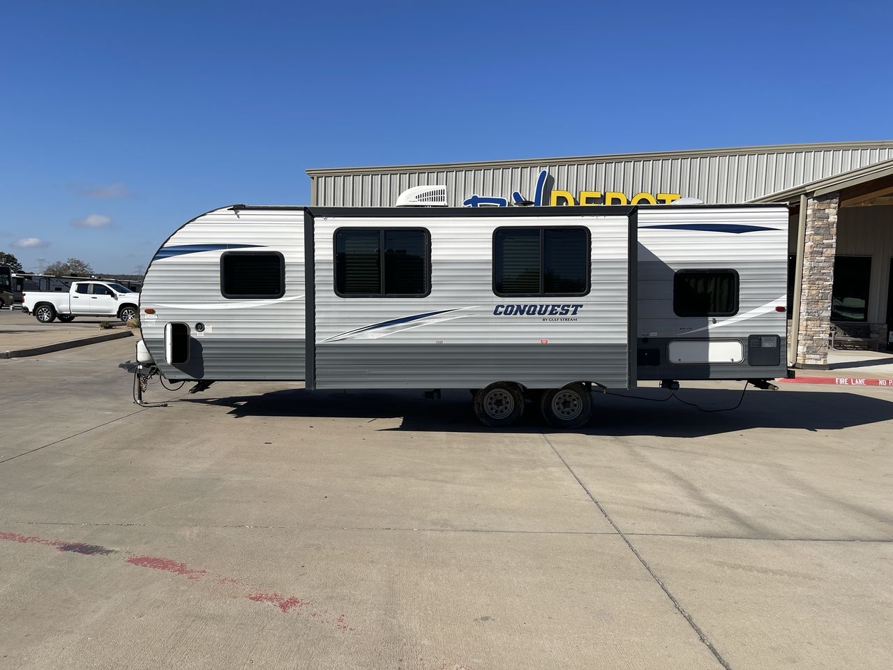 2018 GULF STREAM CONQUEST 268BH