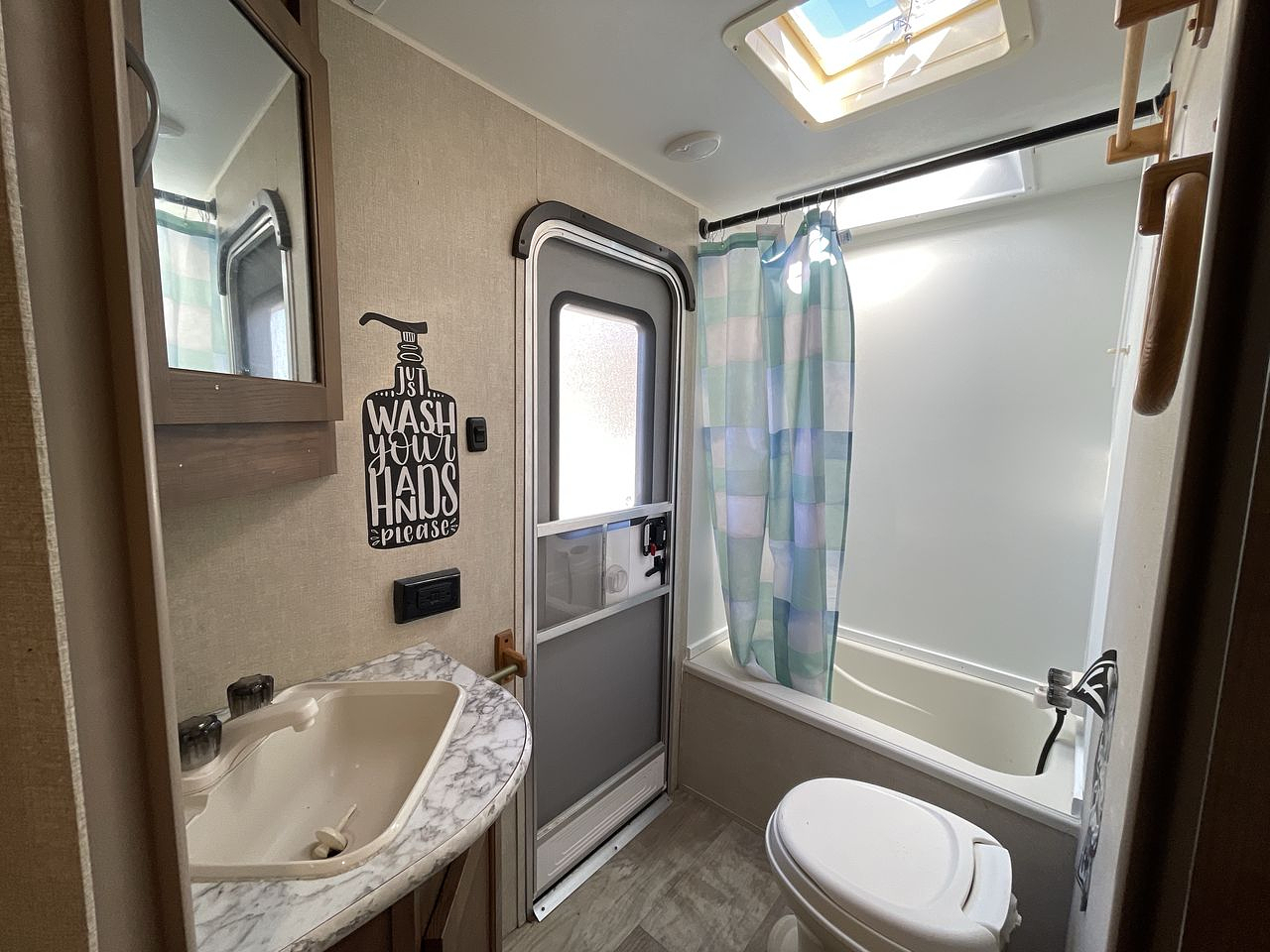 2018 GULF STREAM CONQUEST 268BH