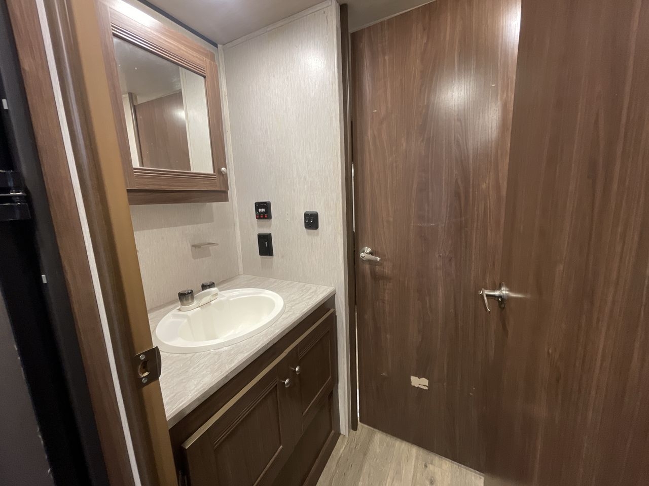 2019 HEARTLAND PROWLER 281TH