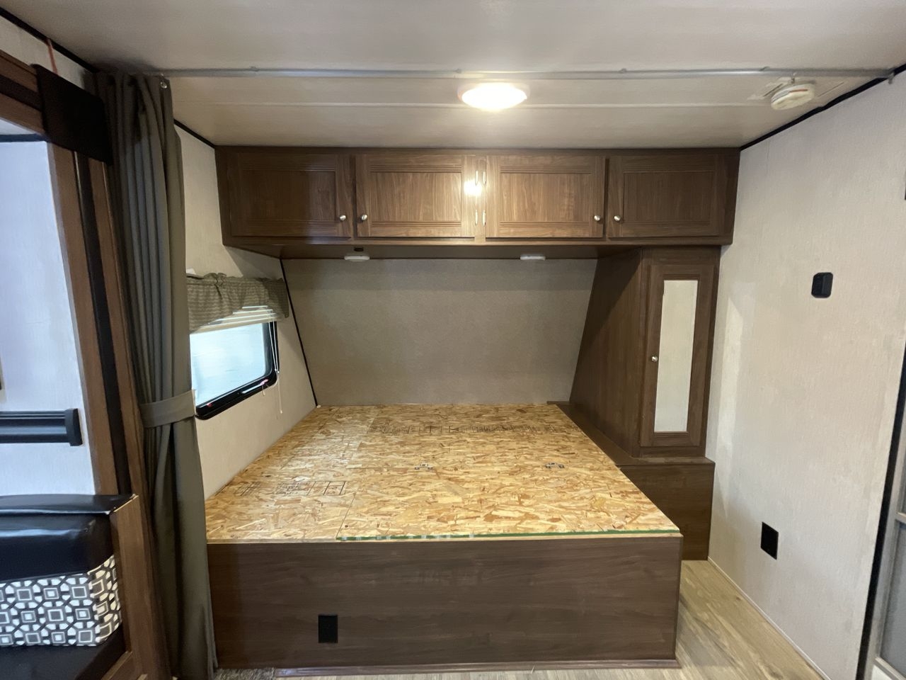 2019 HEARTLAND PROWLER 281TH