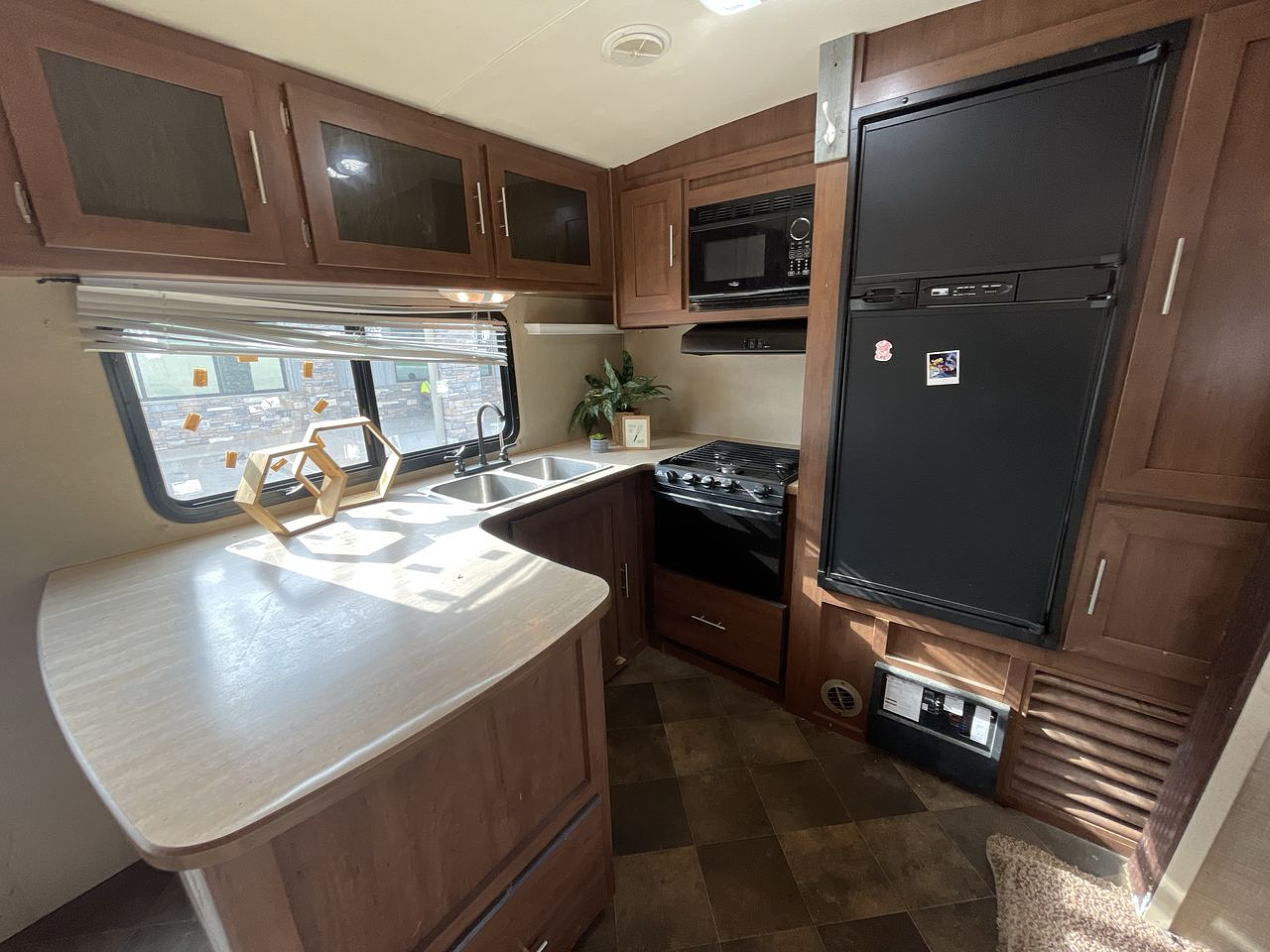 2014 DUTCHMEN AEROLITE 294RK