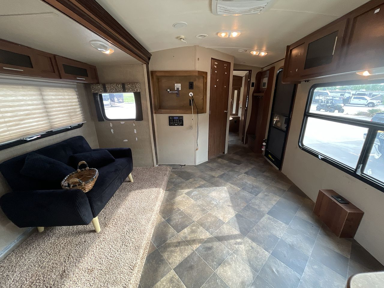 2014 DUTCHMEN AEROLITE 294RK