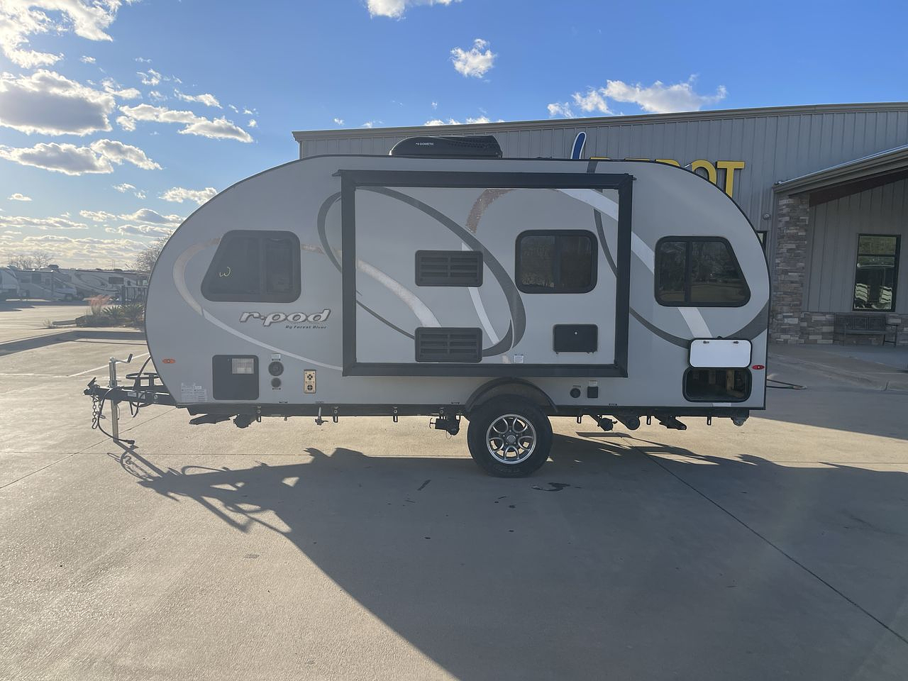 2019 FOREST RIVER RPOD RP189