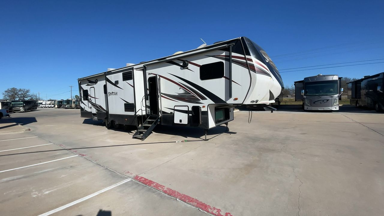 2017 FOREST RIVER SPARTAN 1245