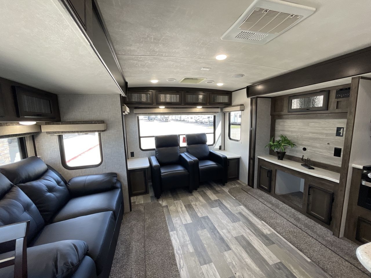 2020 HEARTLAND WILDERNESS 3375KL