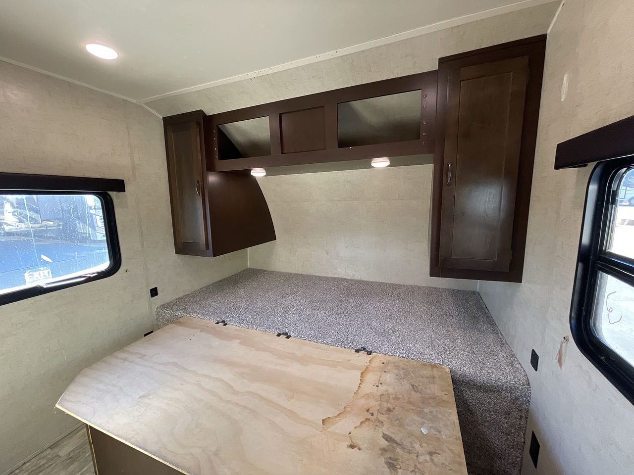 2020 FOREST RIVER EAST WEST 29KRK