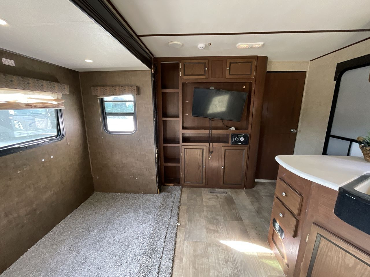 2016 LAYTON 285BH