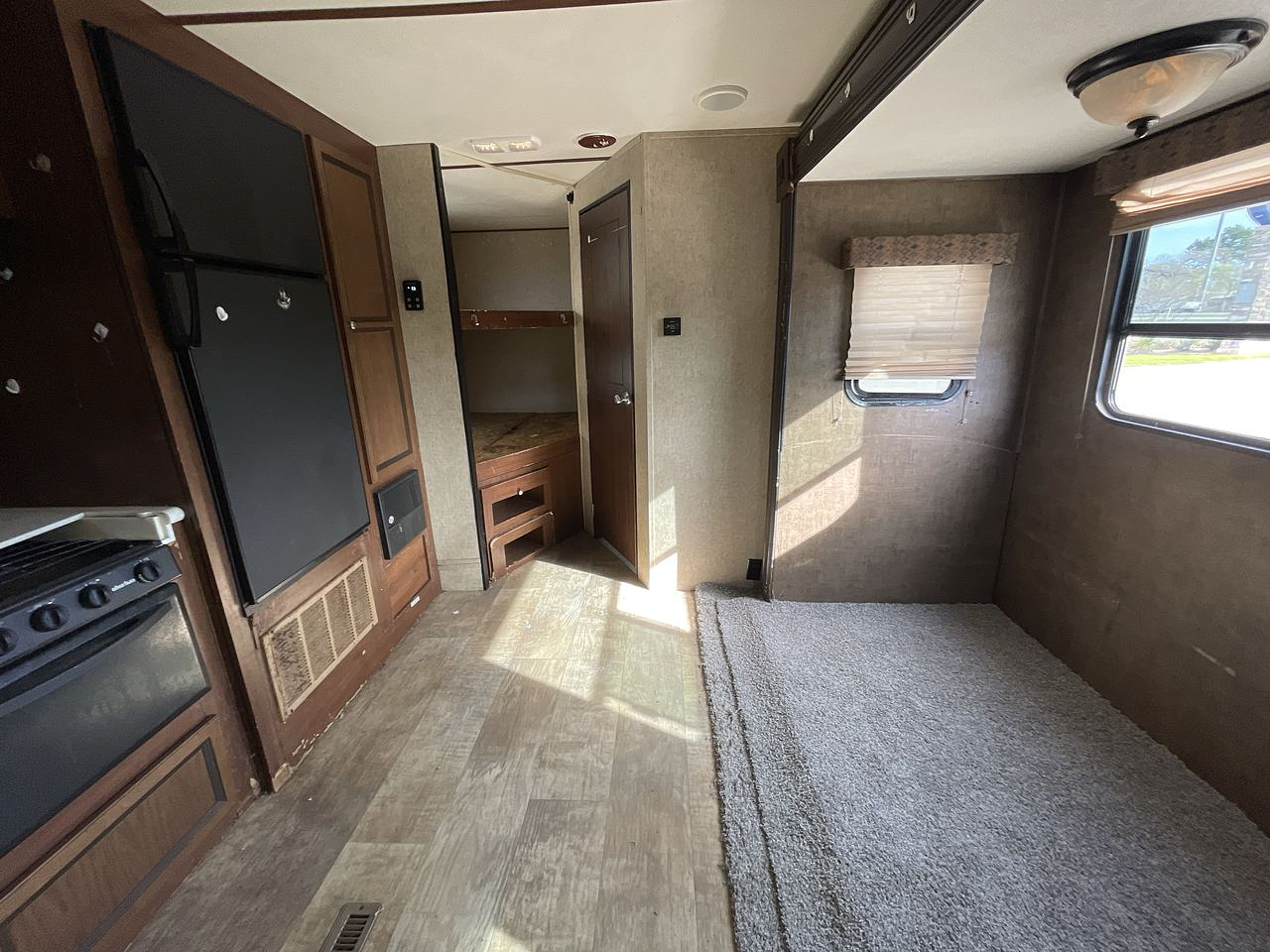 2016 LAYTON 285BH