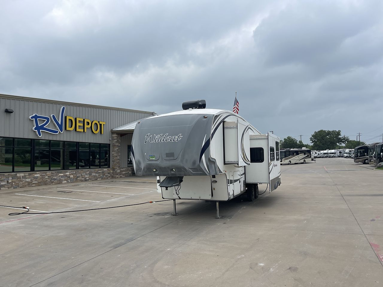 2013 WILDCAT 312BHX