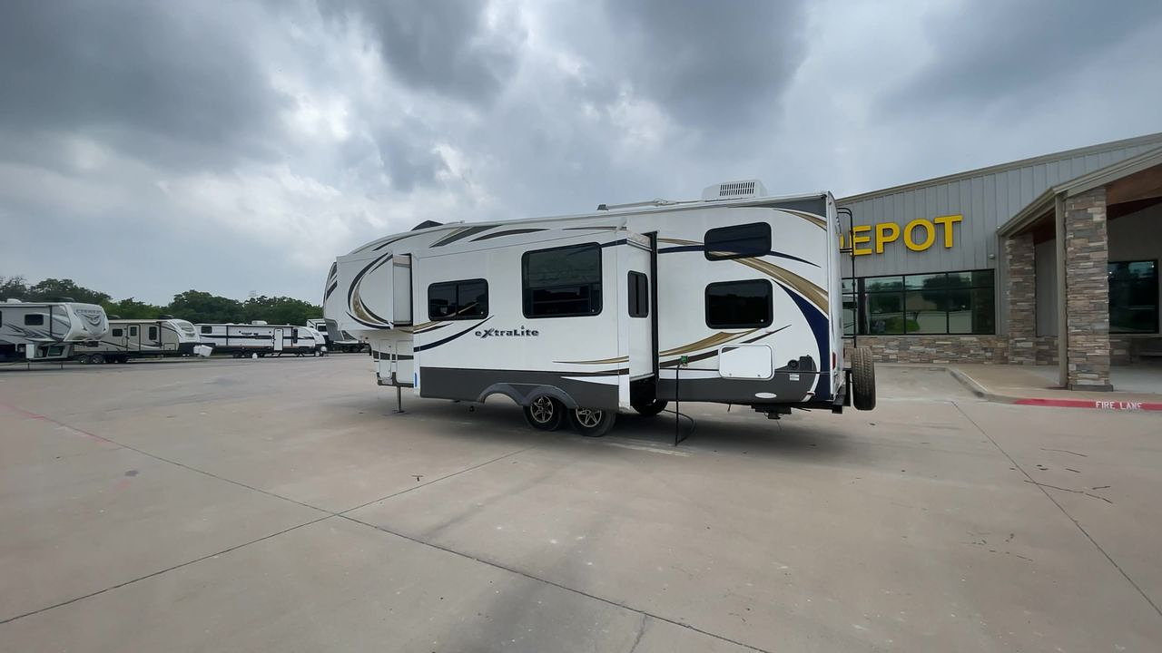 2013 WILDCAT 312BHX