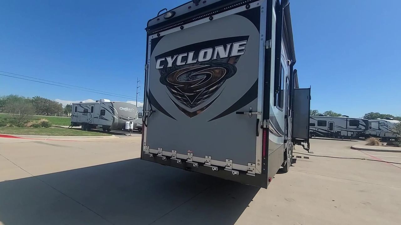 2016 HEARTLAND CYCLONE 4113