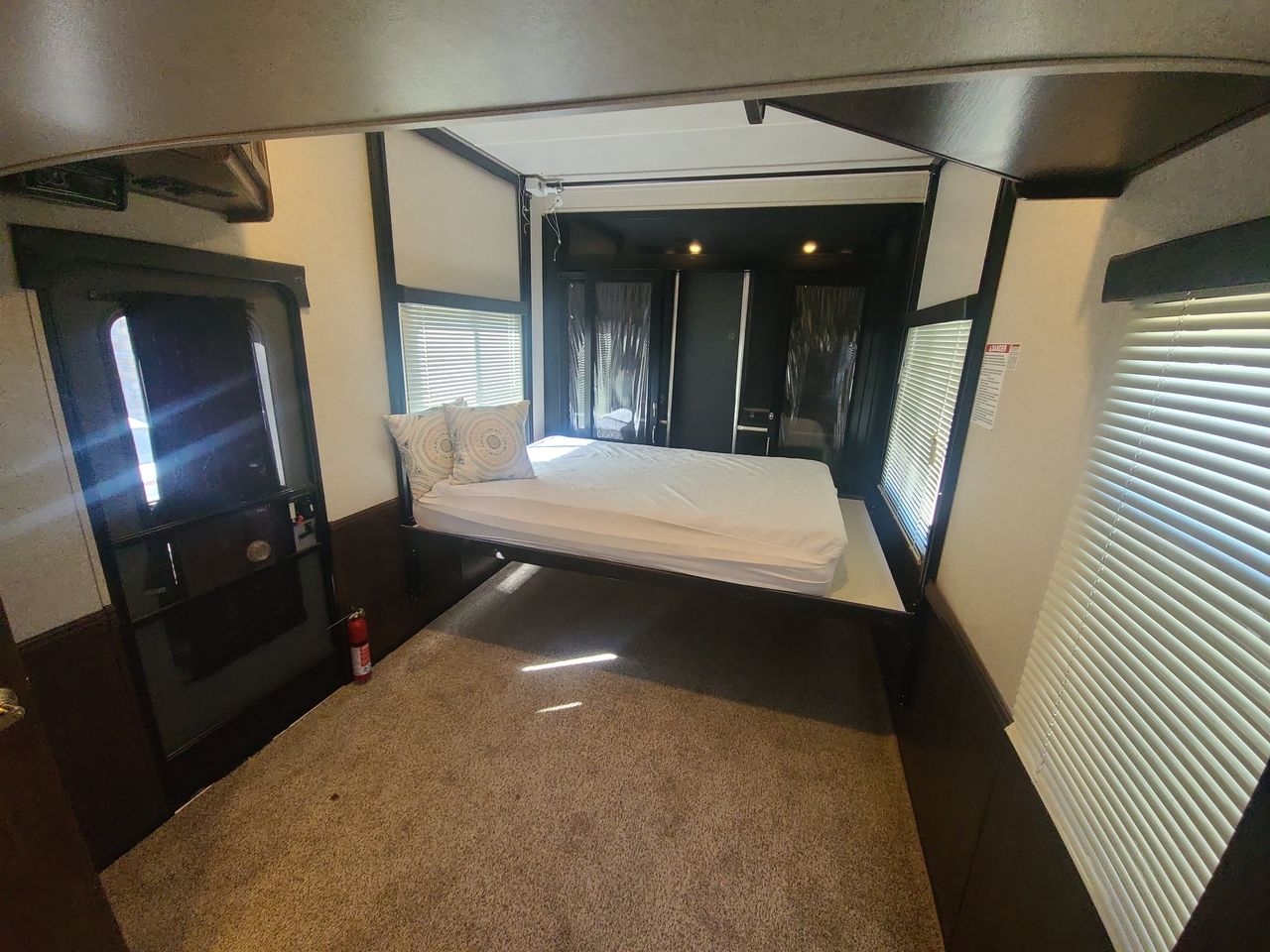 2016 HEARTLAND CYCLONE 4113