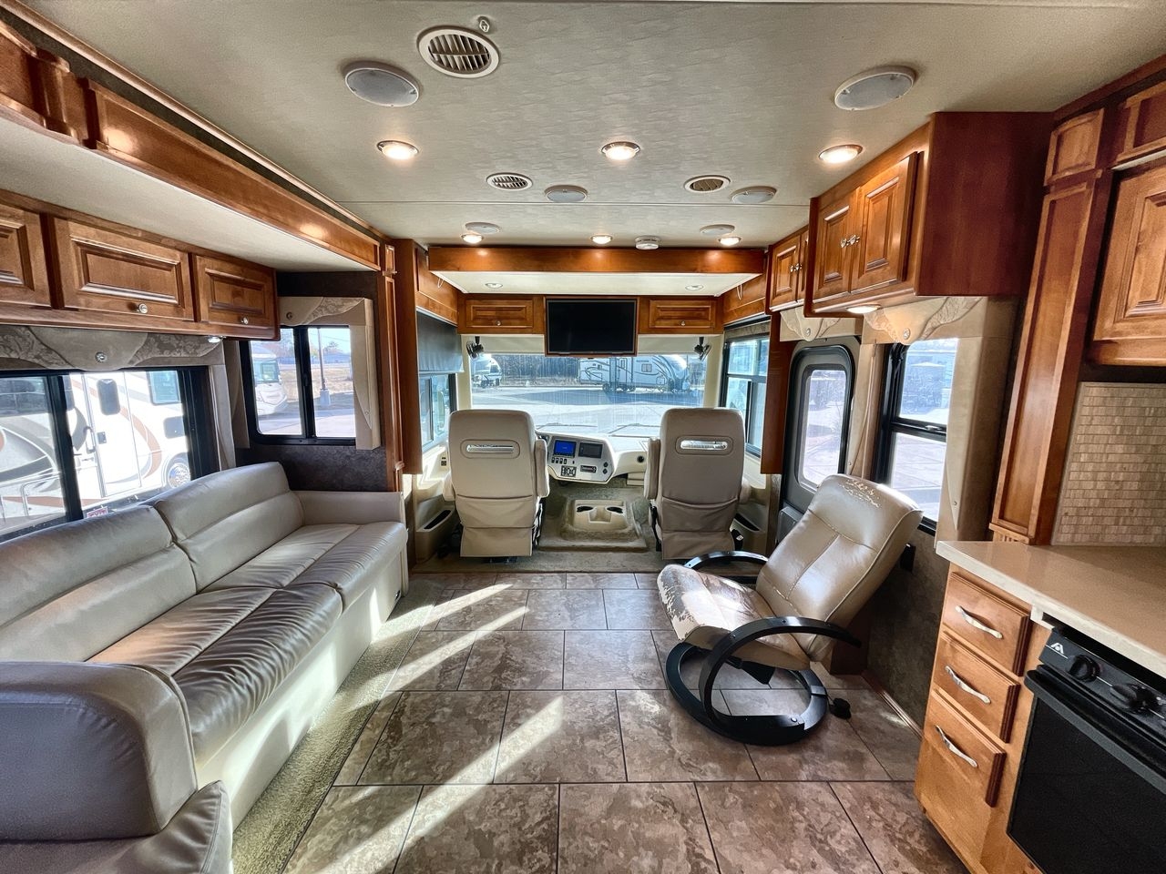 2015 TIFFIN ALLEGRO 34TGA