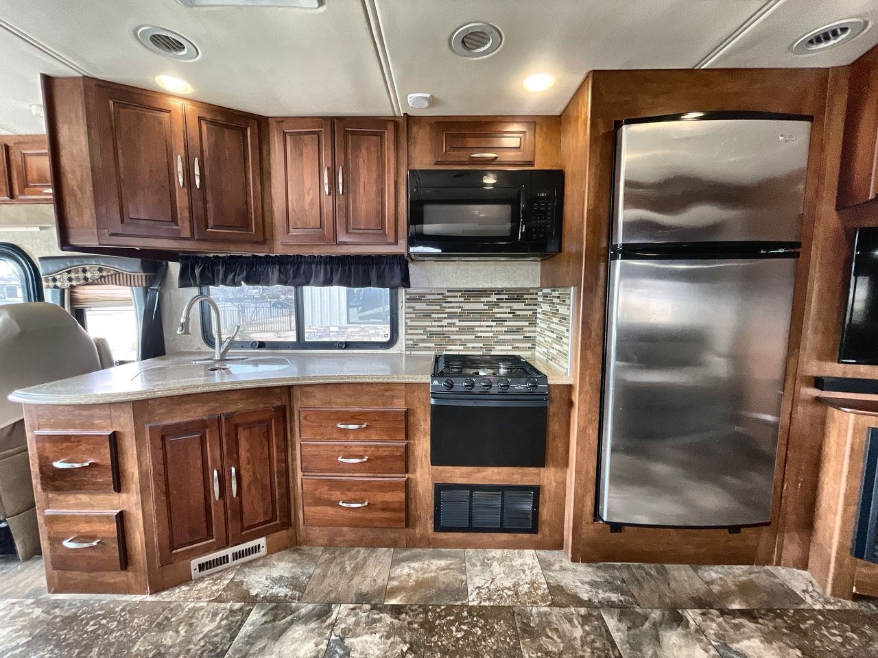 2015 FOREST RIVER SPORTSCOACH 360DL