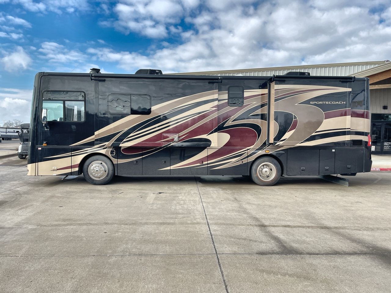 2017 FOREST RIVER SPORTSCOACH 364TS