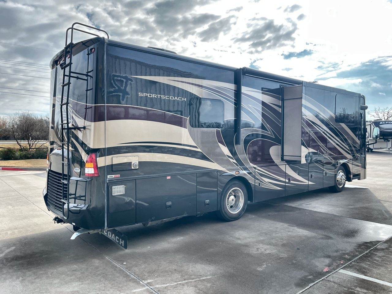 2017 FOREST RIVER SPORTSCOACH 364TS