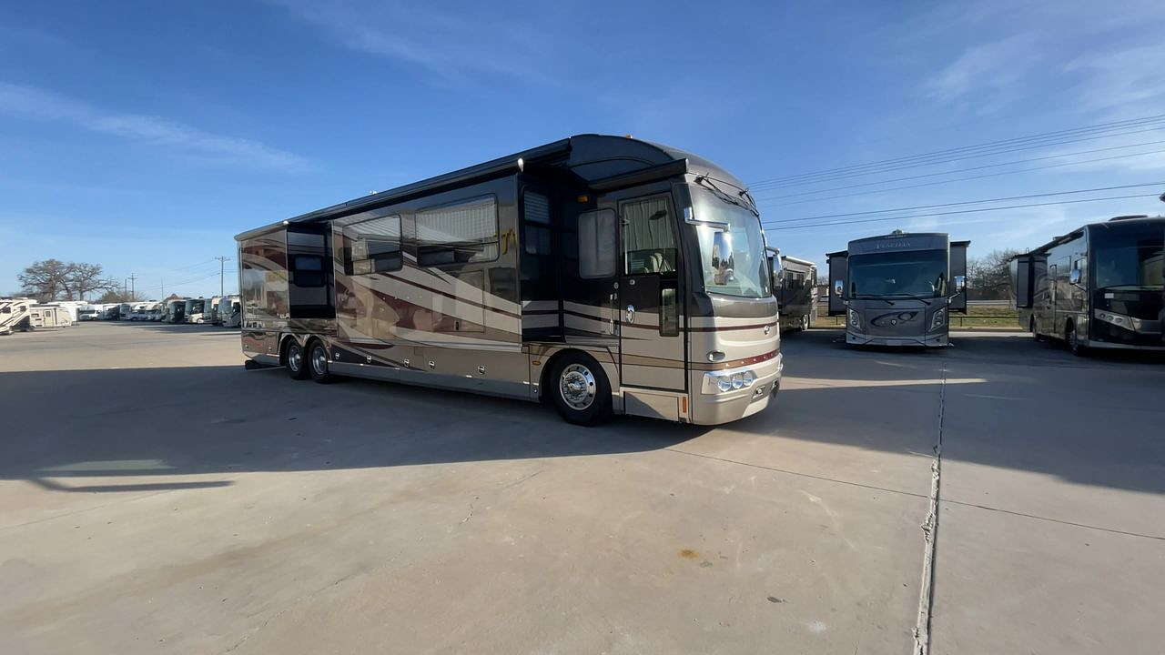 2011 AMERICAN COACH HERITAGE 45 BT